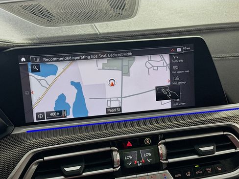 Used 2021 BMW X5 xDrive40i w/ M Sport Package AWD/4WD image 2