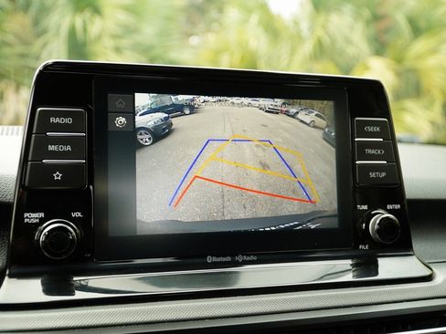 Used 2022 Kia Seltos LX image 19