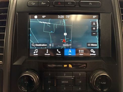 Used 2018 Ford F150 Raptor w/ Equipment Group 802A Luxury image 10