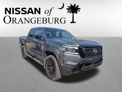 Used 2023 Nissan Frontier SV w/ Midnight Edition Package