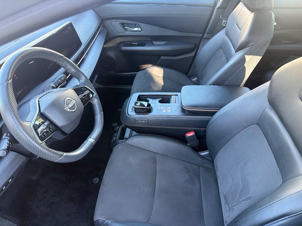 Used 2024 Nissan Ariya FWD image 10