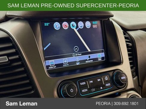 Used 2018 Chevrolet Suburban LT image 13