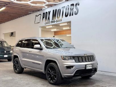 Used 2018 Jeep Grand Cherokee Altitude