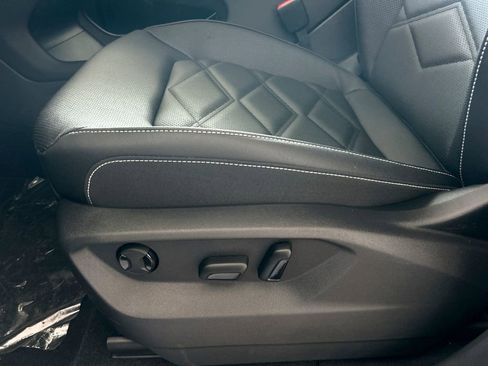 New 2026 Volkswagen Atlas SE image 12