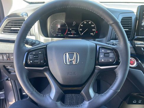 Used 2026 Honda Odyssey Elite image 24
