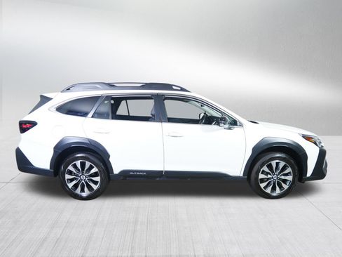 Used 2023 Subaru Outback Limited XT AWD/4WD image 8