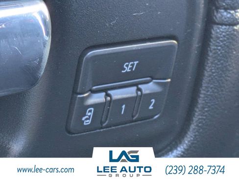 Used 2019 Chevrolet Silverado 1500 High Country image 20