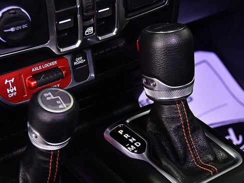 Used 2021 Jeep Gladiator Mojave AWD/4WD image 22