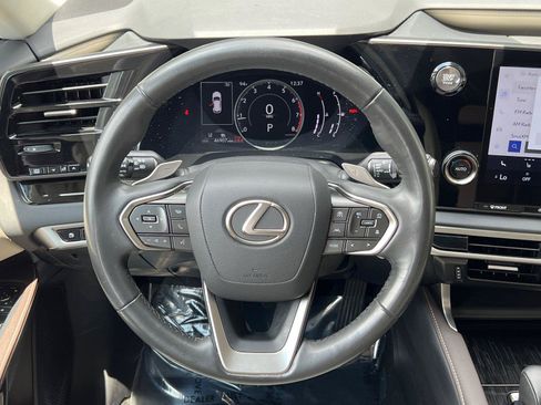 Used 2024 Lexus RX 350 FWD w/ Technology Package image 24