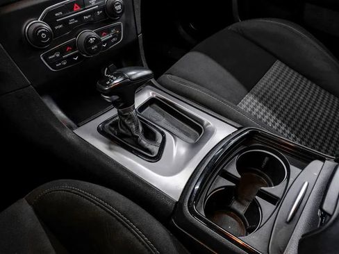 Used 2020 Dodge Charger R/T w/ Blacktop Package RWD image 29