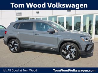 Certified 2024 Volkswagen Taos SEL AWD/4WD video 1