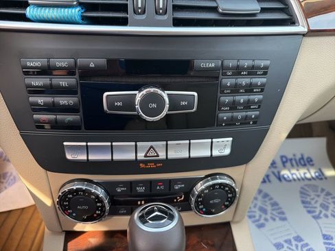 Used 2013 Mercedes-Benz C 300 4MATIC Sedan image 19