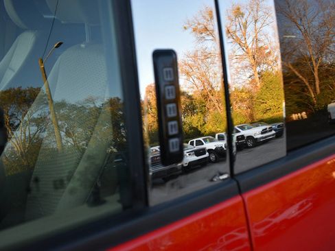 Used 2020 Ford F150 XLT w/ Equipment Group 302A Luxury image 42