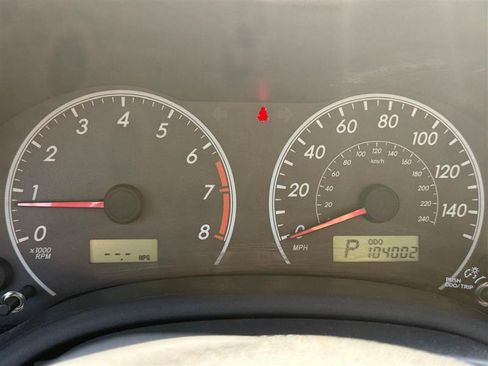 Used 2012 Toyota Corolla L w/ Preferred Accessory Pkg FWD image 10