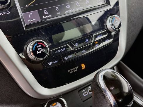 Used 2021 Nissan Murano SV AWD/4WD image 16