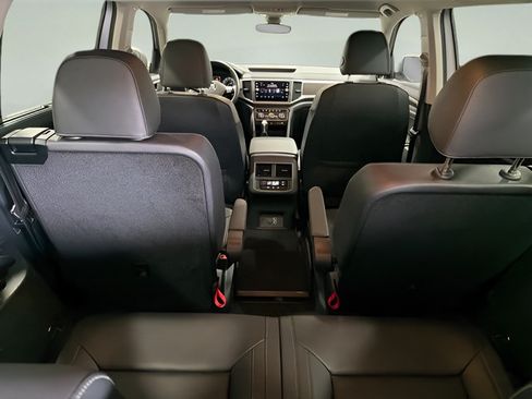 Used 2019 Volkswagen Atlas SE AWD/4WD image 33