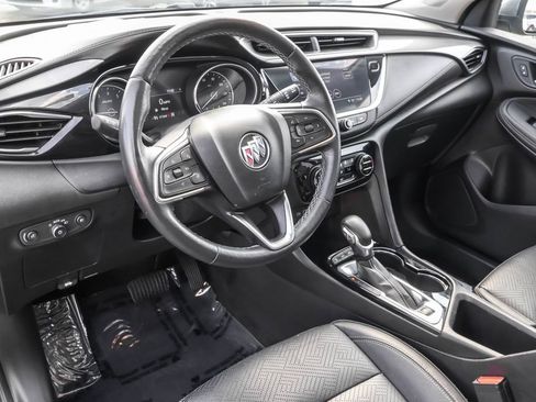 Used 2021 Buick Encore GX Essence w/ Experience Buick Package image 5