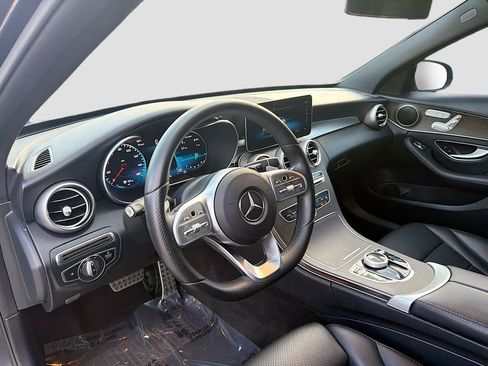 Used 2019 Mercedes-Benz C 300 C 300 image 2
