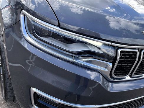 Used 2022 Jeep Wagoneer Series III w/ Convenience Group I image 29