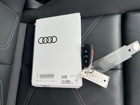 Used 2022 Audi Q3 2.0T Premium AWD/4WD image 56
