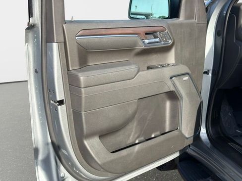 New 2026 GMC Sierra 1500 SLT w/ SLT Premium Package image 17