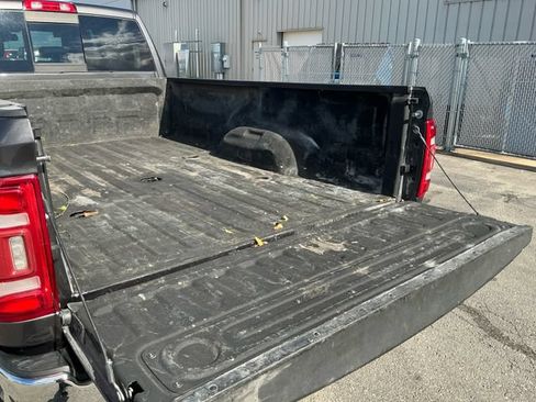 Used 2022 RAM 3500 Laramie AWD/4WD image 12