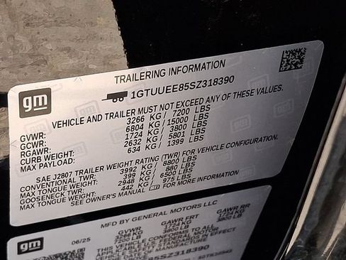 Used 2025 GMC Sierra 1500 AT4 w/ AT4 Premium Package AWD/4WD image 24