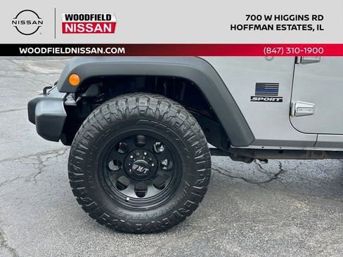 Used 2017 Jeep Wrangler Sport w/ Quick Order Package 24S AWD/4WD image 9