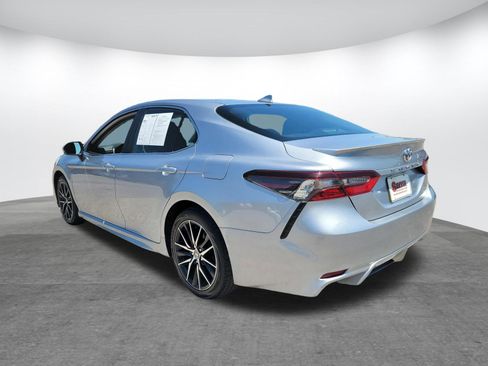 Used 2024 Toyota Camry SE FWD image 22