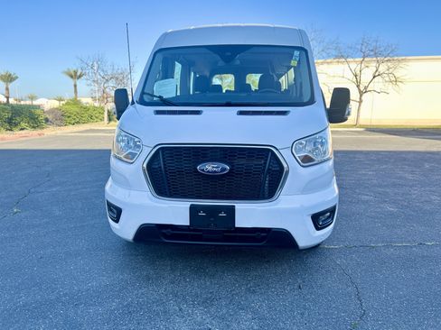 Used 2021 Ford Transit 350 XLT image 4
