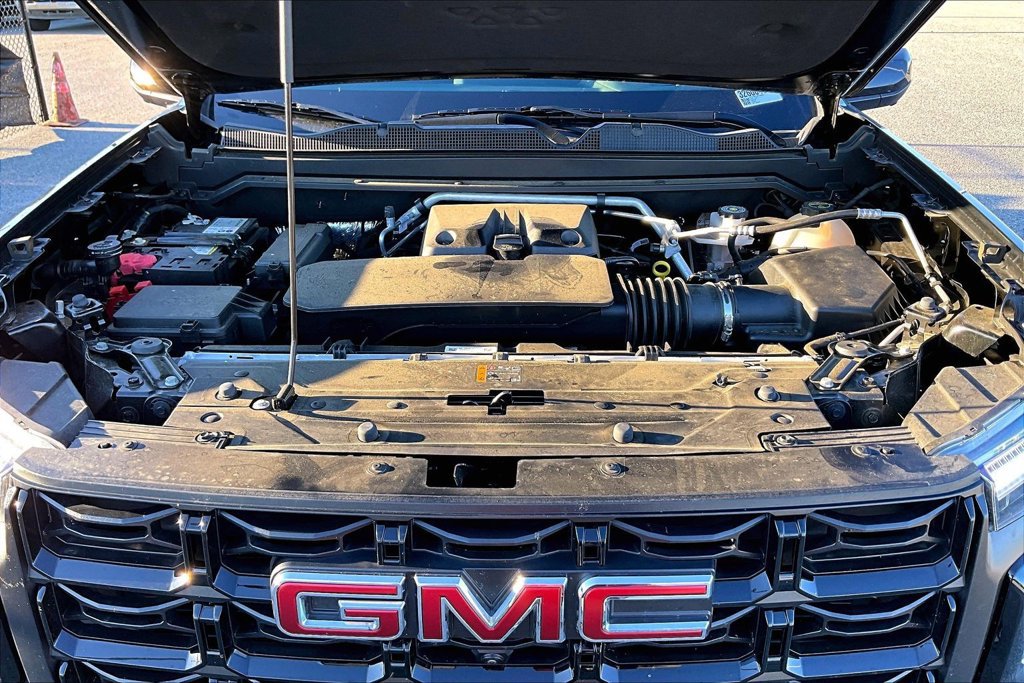 Used 2025 GMC Canyon Elevation w/ Convenience Package RWD image 35