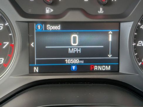 Used 2024 Chevrolet Camaro LT w/ Technology Package image 29