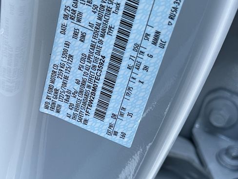 New 2026 Ford F250 XLT w/ XLT Premium Package image 30