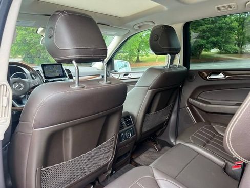 Used 2018 Mercedes-Benz GLS 450 4MATIC image 15