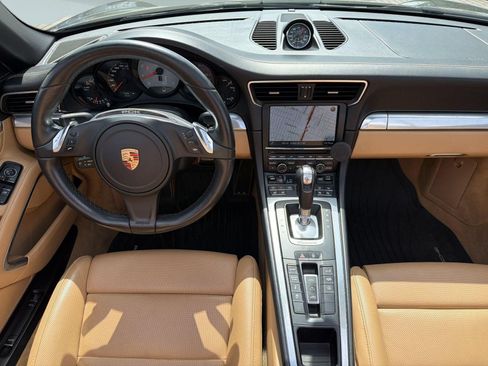 Certified 2013 Porsche 911 Carrera S RWD image 28