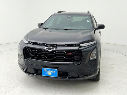Used 2026 Chevrolet Equinox RS image 2