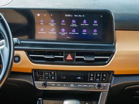 Certified 2024 Kia Seltos EX image 15