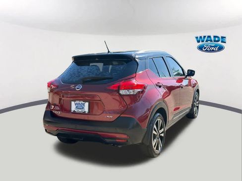 Used 2019 Nissan Kicks SR w/ SR Premium Package image 5