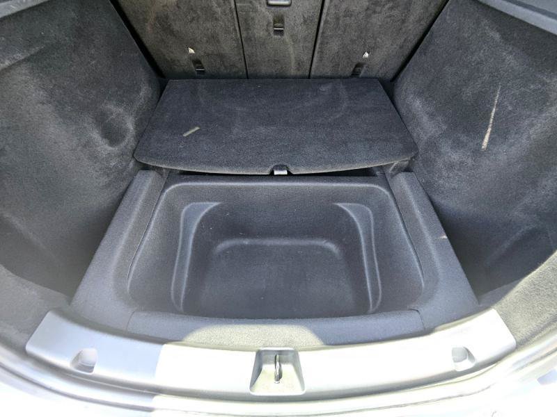 Used 2022 Tesla Model Y Long Range AWD/4WD image 70