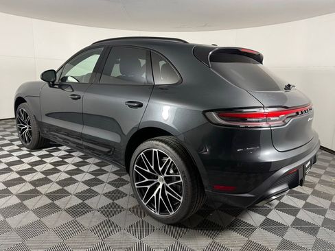 New 2026 Porsche Macan image 3