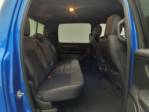 Used 2023 RAM 1500 Big Horn AWD/4WD image 30