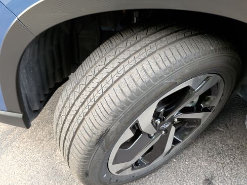 Used 2023 Subaru Forester Touring image 13