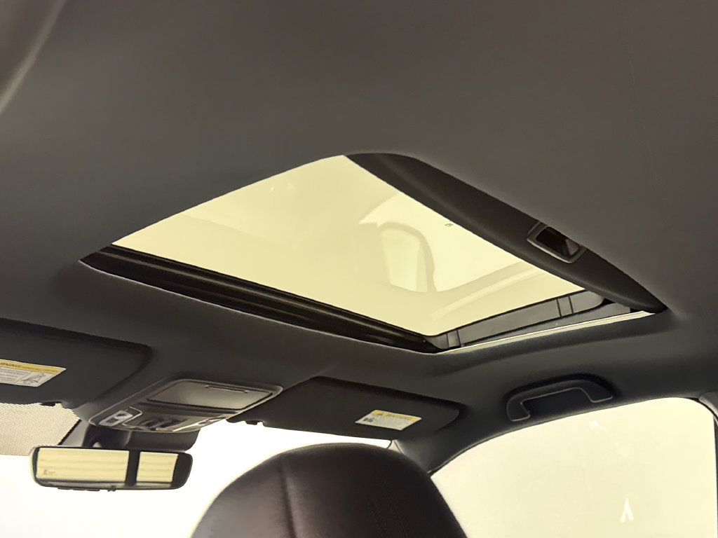 Certified 2025 Honda Ridgeline Black Edition image 12