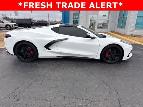 Used 2022 Chevrolet Corvette Stingray image 4