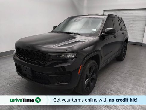 Used 2022 Jeep Grand Cherokee Altitude RWD image 1