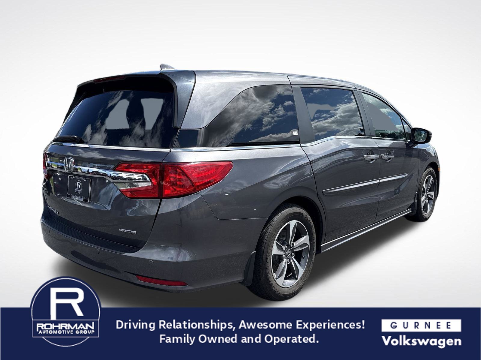 Used 2018 Honda Odyssey Touring image 9