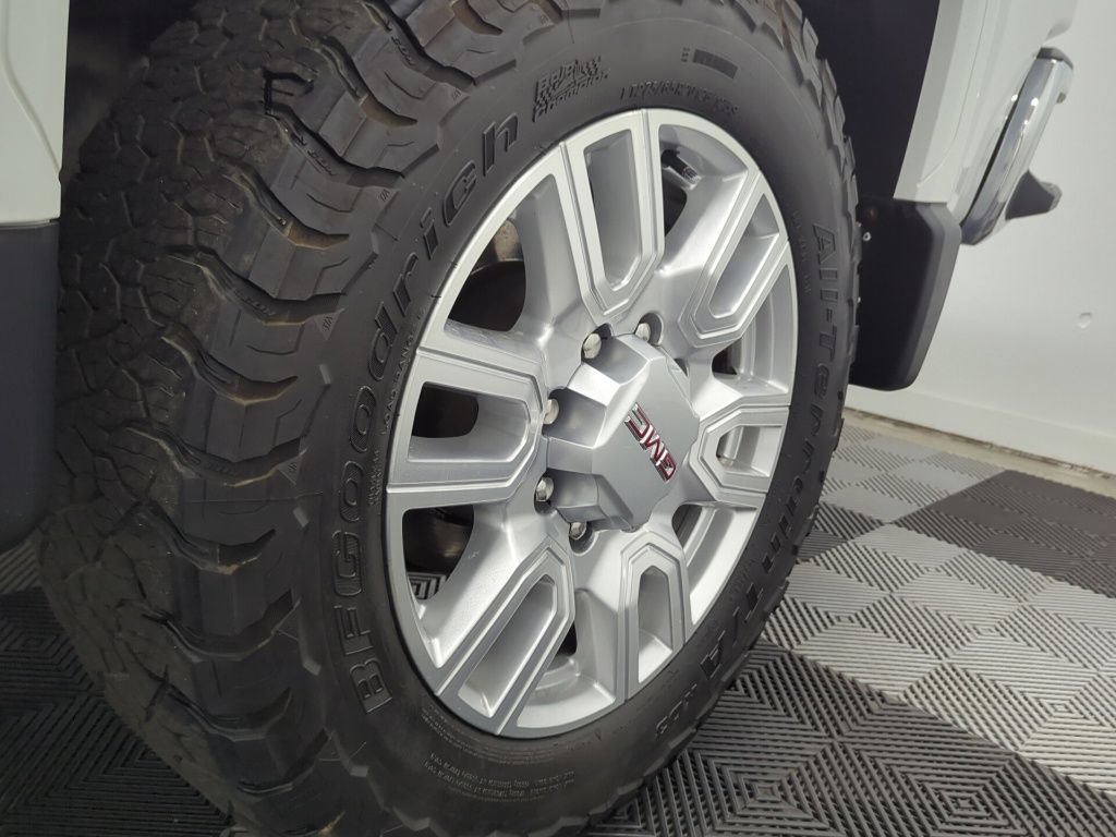 Used 2024 GMC Sierra 2500 SLT AWD/4WD image 34