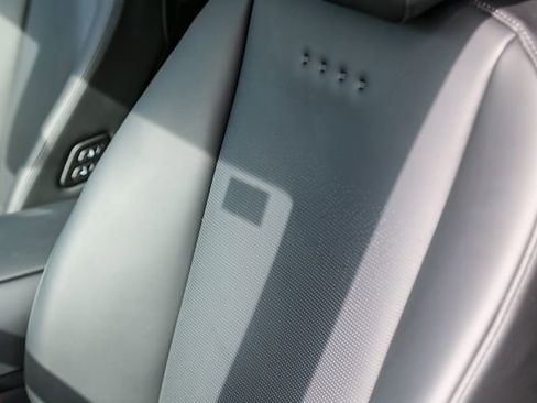 New 2026 Hyundai Ioniq 9 SEL image 21