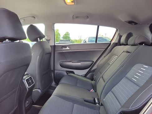 Used 2019 Kia Sportage LX w/ LX Popular Package FWD image 11