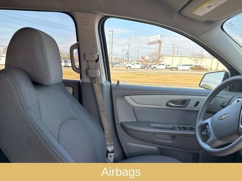 Used 2016 Chevrolet Traverse LS image 18